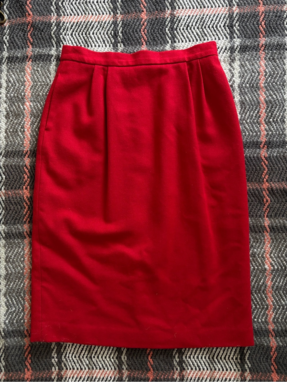 Classic Red Wool Pencil Skirt - Tailored Women's Skirt size 8